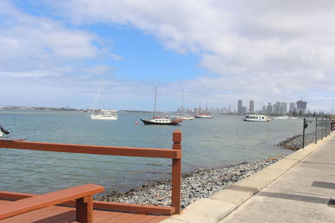 Broadwater Keys - Tourism Caloundra 2