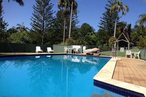 Paradise Palms Resort - Tourism Caloundra 1
