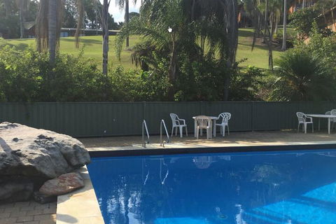 Paradise Palms Resort - Tourism Caloundra 5