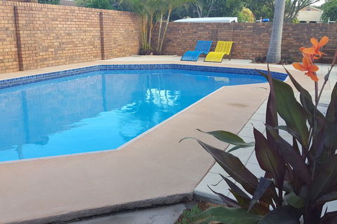 Royal Palms Motor Inn - Tourism Caloundra 3