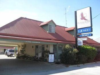 Pioneer Motel - Tourism Caloundra 2