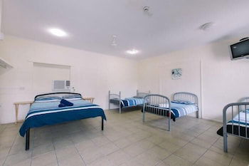 Beaches Backpackers Airlie Beach - Hostel - Tourism Caloundra 4