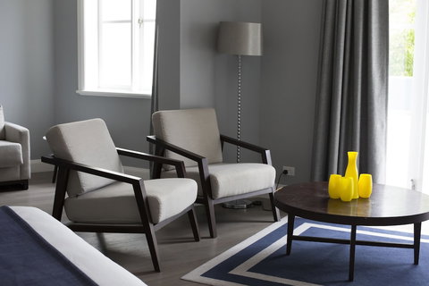 Seabreeze Hotel - Tourism Caloundra 2