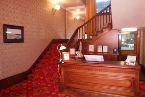 Princes Lodge Motel - Tourism Caloundra 0
