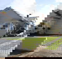 Barclay Motor Inn - Tourism Caloundra