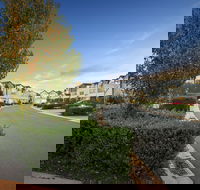 Quest Sanctuary Lakes - Tourism Caloundra