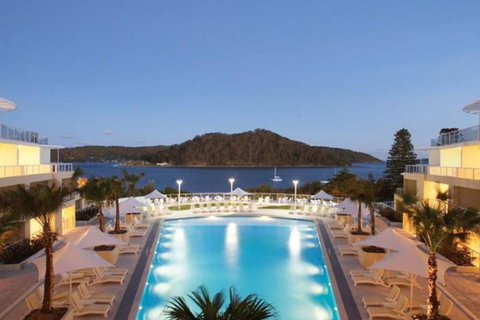 Mantra Ettalong Beach - Tourism Caloundra 3