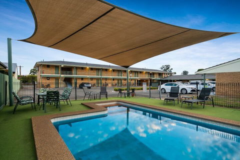 Garden City Motor Inn - Tourism Caloundra 4