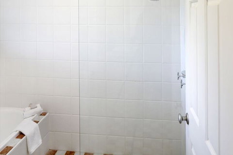 Spicers Vineyards Estate - Tourism Caloundra 7