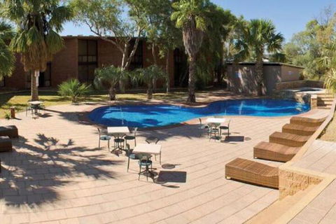 Alice In The Territory - Tourism Caloundra 6