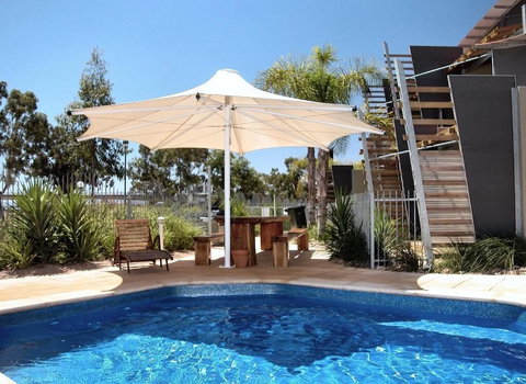 Majestic Oasis Apartments - Tourism Caloundra 2