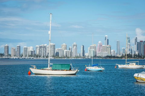 Golden Shores Holiday Club - Tourism Caloundra 1
