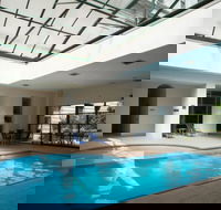 Grand Hotel Melbourne - Tourism Caloundra