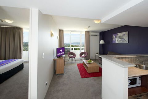 Park Regis Concierge Apartments - Tourism Caloundra 2