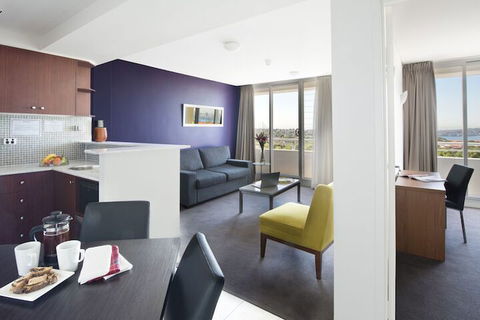 Park Regis Concierge Apartments - Tourism Caloundra 7