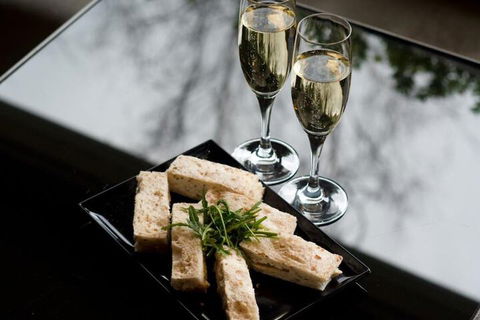 The Lyall Hotel And Spa - Tourism Caloundra 4