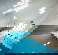 Deep Blue Hotel  Hot Springs - Tourism Caloundra