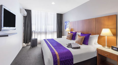 Park Regis Griffin Suites - Tourism Caloundra 1