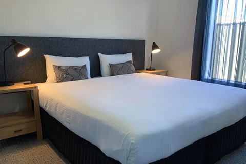 Quest Sale - Tourism Caloundra 3