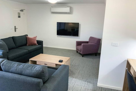 Quest Sale - Tourism Caloundra 7