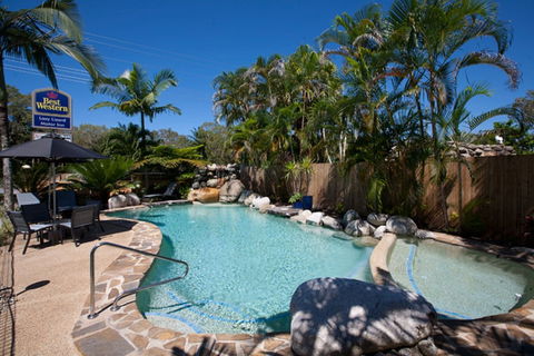 Lazy Lizard Motor Inn - Tourism Caloundra 4