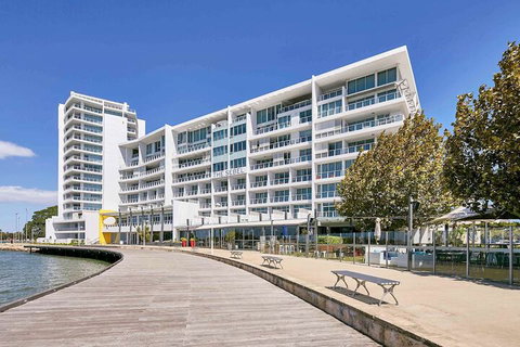 The Sebel Mandurah - Tourism Caloundra 2