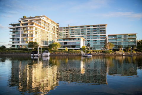 ULTIQA Freshwater Point Resort - Tourism Caloundra 1