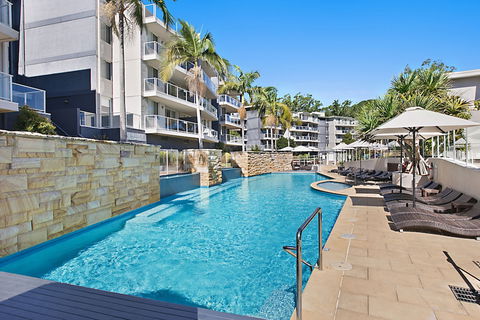 Mantra Nelson Bay - Tourism Caloundra 3