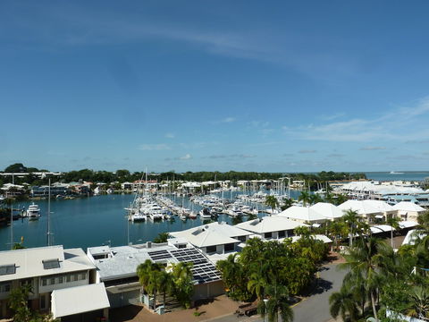 Cullen Bay Resort - Tourism Caloundra 0
