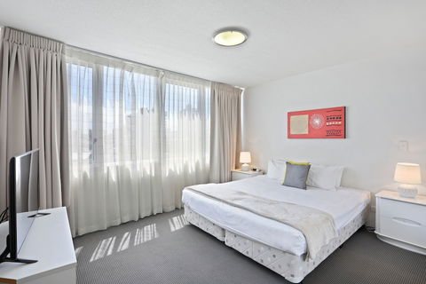 Tweed Ultima - Tourism Caloundra 6