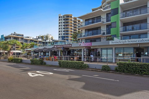 BreakFree Grand Pacific Resort - Tourism Caloundra 2