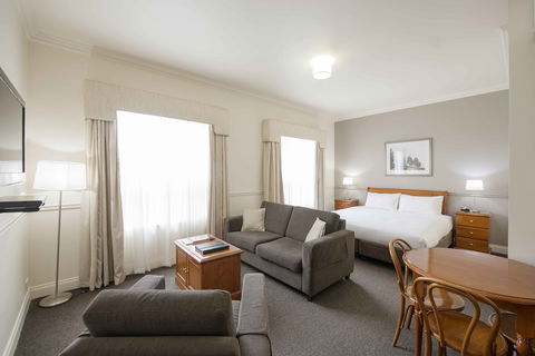 Majestic Tynte Street Apartments - Tourism Caloundra 4