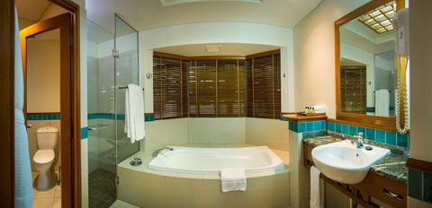 Green Island Resort - Tourism Caloundra 4