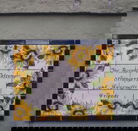 The Russell Hotel - Tourism Caloundra