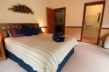 Bilpin Country Lodge - Tourism Caloundra 4