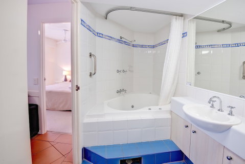 Nautilus Mooloolaba - Tourism Caloundra 6