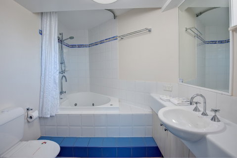 Nautilus Mooloolaba - Tourism Caloundra 4