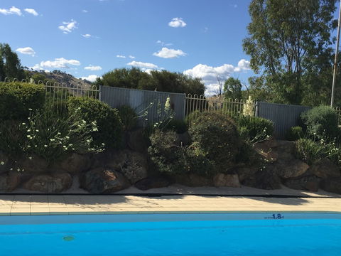 Tuckerbox Motor Inn - Tourism Caloundra 3