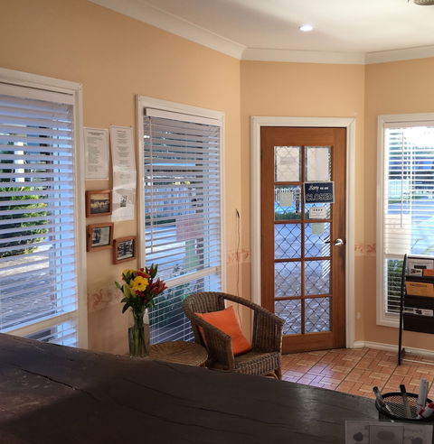 Tuckerbox Motor Inn - Tourism Caloundra 6