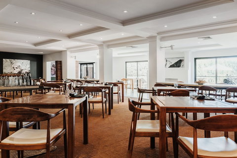 Biota Dining & Rooms - Tourism Caloundra 4