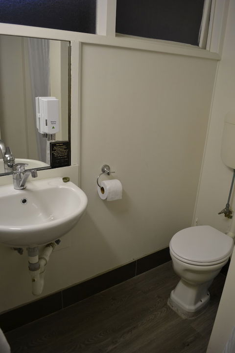 Corio Bay Motel - Tourism Caloundra 5