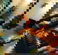 Cambridge Cottages Bed  Breakfast - Tourism Caloundra