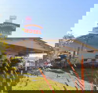 crossroads motel - Tourism Caloundra