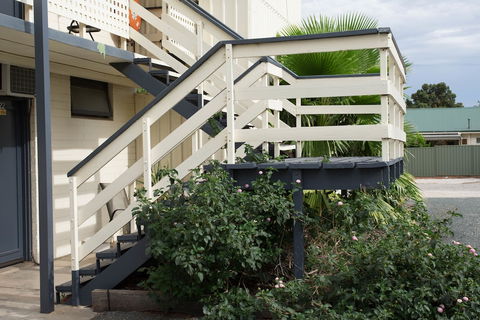 Pioneer Station Motor Inn - Tourism Caloundra 4