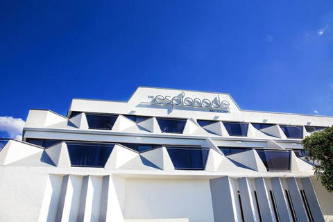 The Esplanade - Tourism Caloundra 2