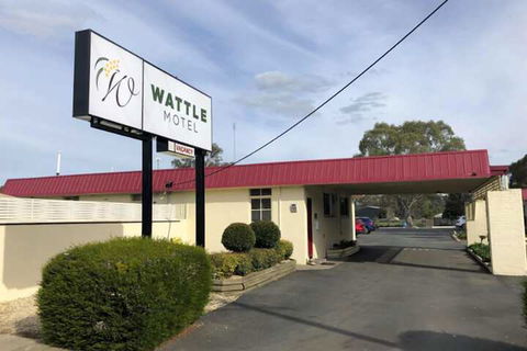 Wattle Motel - Tourism Caloundra 3