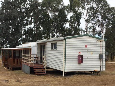 Oakridge Motel Tourist Park - Tourism Caloundra 5