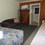 Oakridge Motel Tourist Park - Tourism Caloundra 0