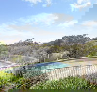 Valley View Bed  Breakfast - Tourism Caloundra