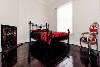 REdTRO House South Yarra - Tourism Caloundra 4